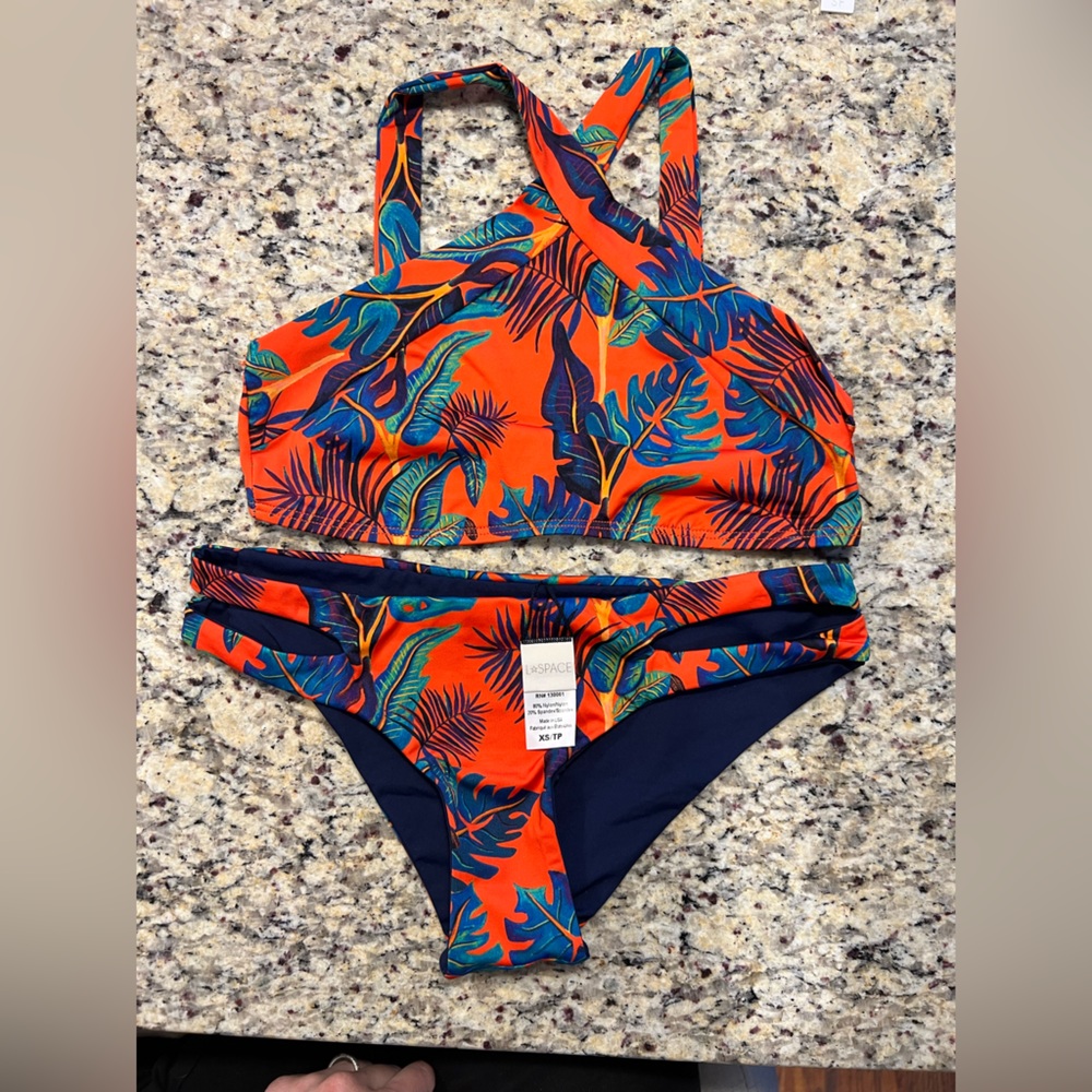 NWOT L*Space Tropical Bikini Set - Picture 6 of 8